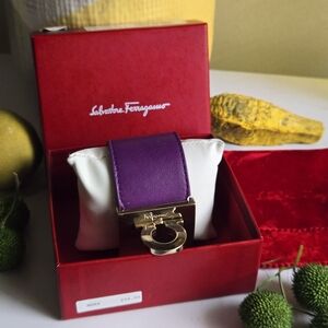 GUC Salvatore Ferragamo Gancio Purple  Leather Wide Wrap Bracelet W Pouch & Box